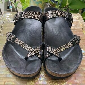 WOMENS BIRKENSTOCK SANDALS MAYARI LOOP TOE SIZE 42 CROC METALLIC BLACK & SILVER